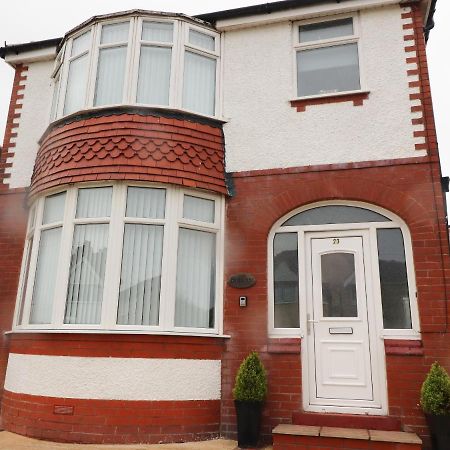 23 Ryden Avenue Villa Cleveleys Exterior photo